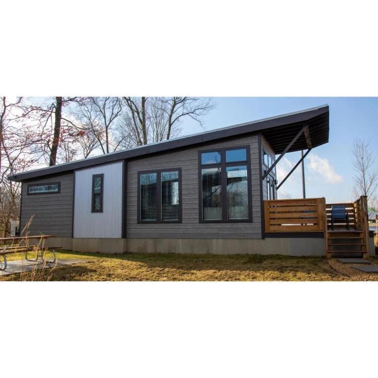 梅森 Camp Cedar酒店 外观 照片