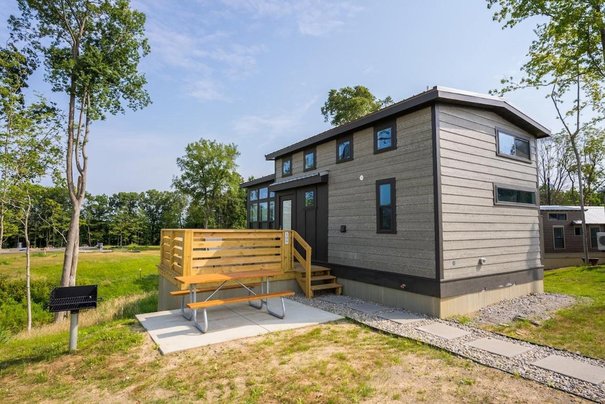 梅森 Camp Cedar酒店 外观 照片